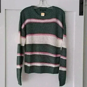 Love Ellie Hazel Crewneck Pullover - Color: Green/pink/white - Size: XL (girls)